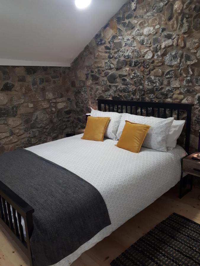 The Stonehouse, In The Heart Of Ballycastle Ngoại thất bức ảnh